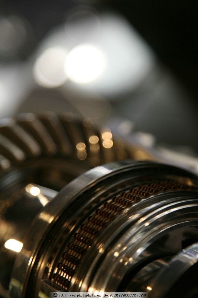 What are the causes and solutions for poor gear shifting in automatic transmissions?}